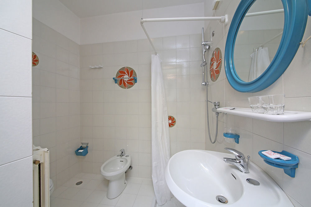 Hotel Garnì Tignale, Gtsgroup 3*
