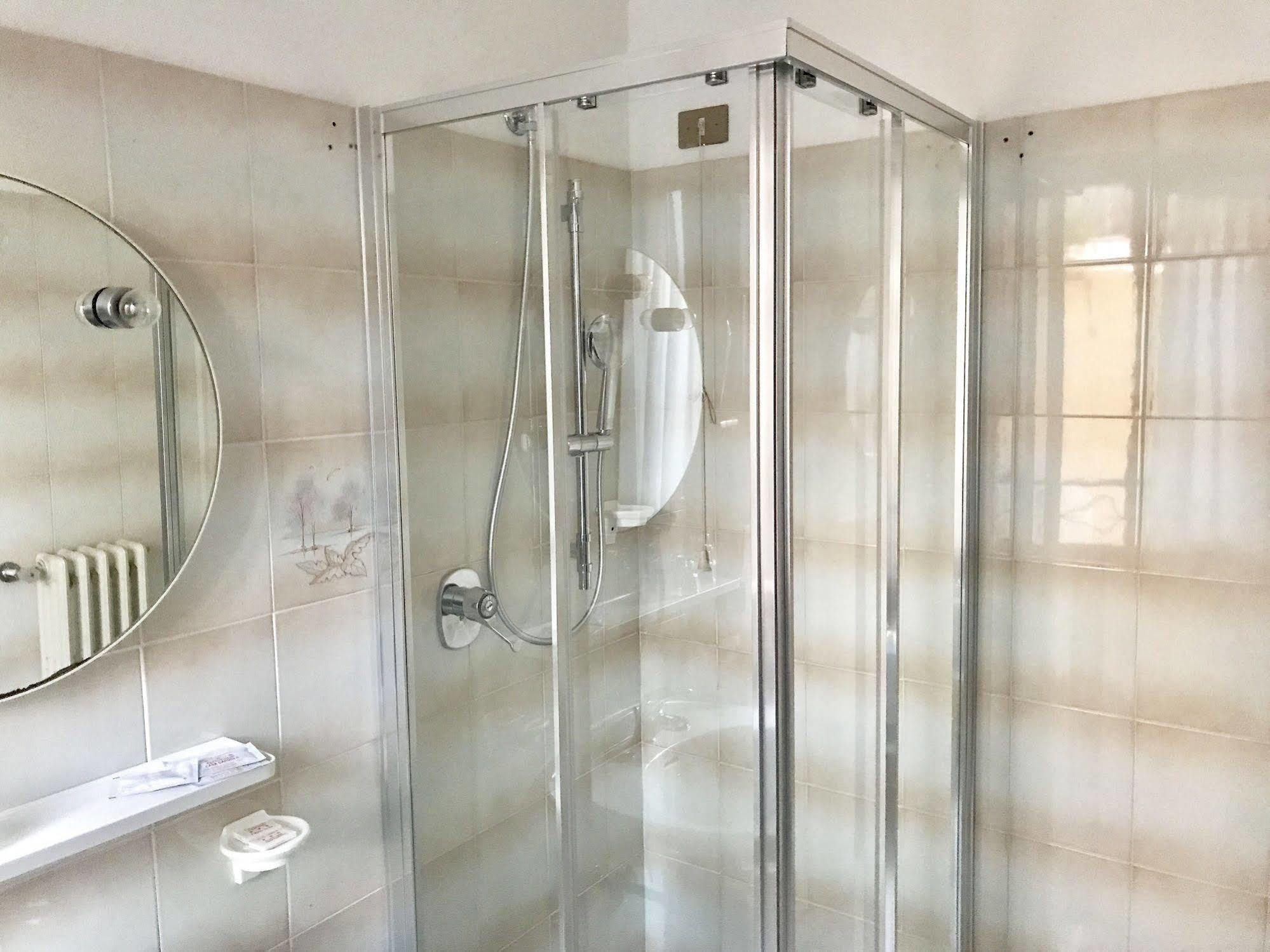 Hotel Garnì Tignale, Gtsgroup 3*